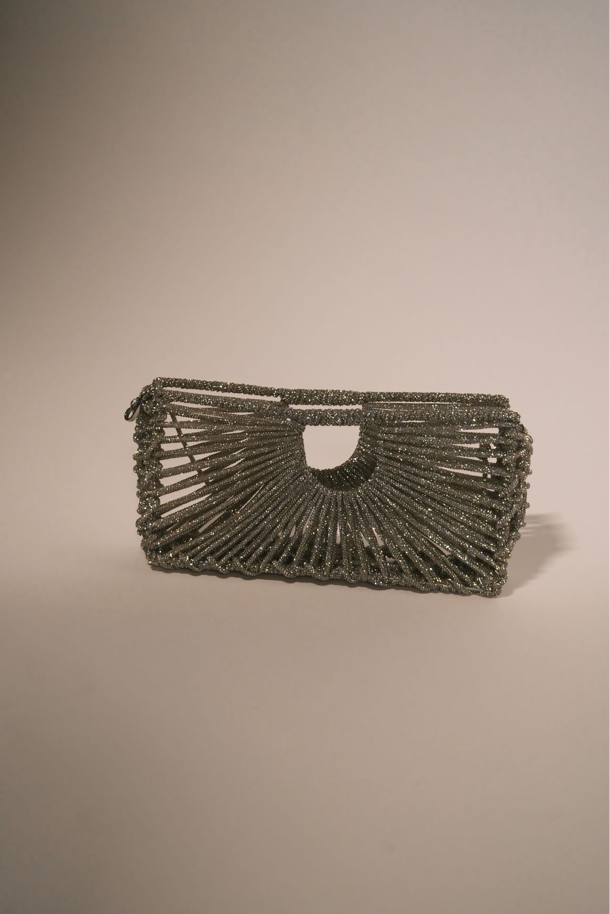 THE HAMPTONS BAG-SILVER