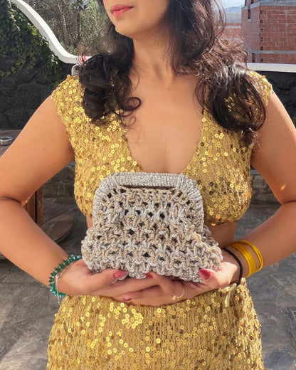THE PRINCESS CLUTCH