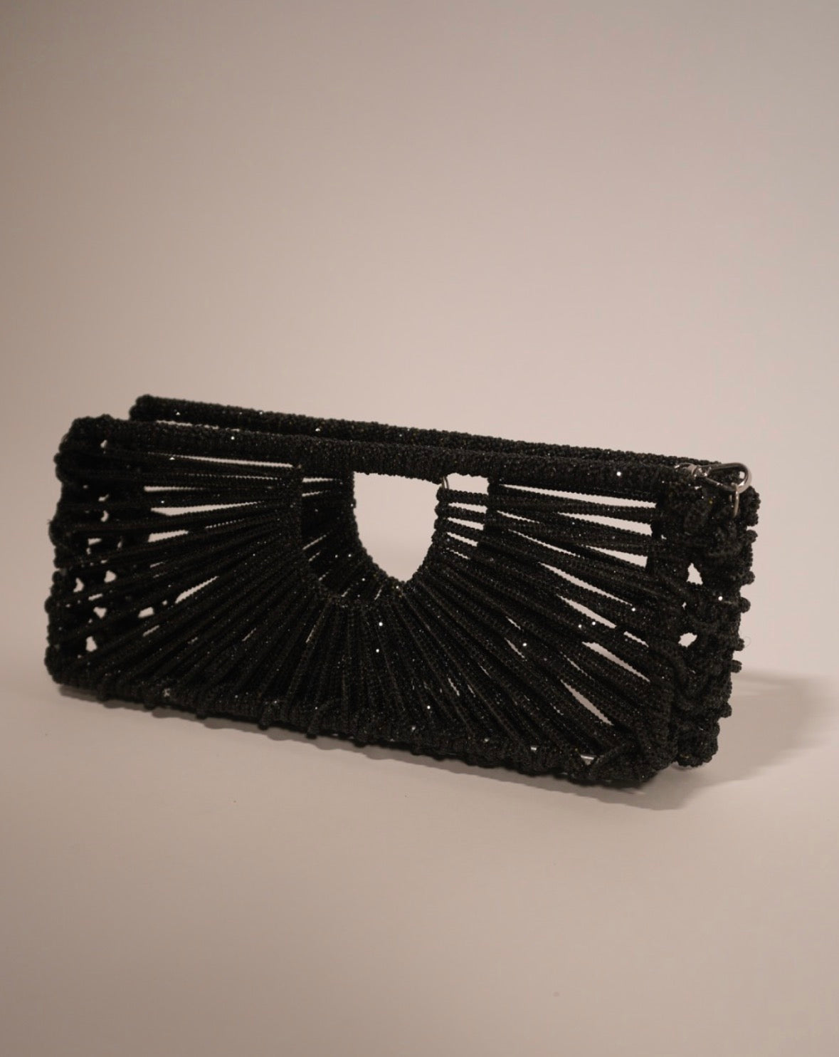 THE HAMPTONS BAG-BLACK