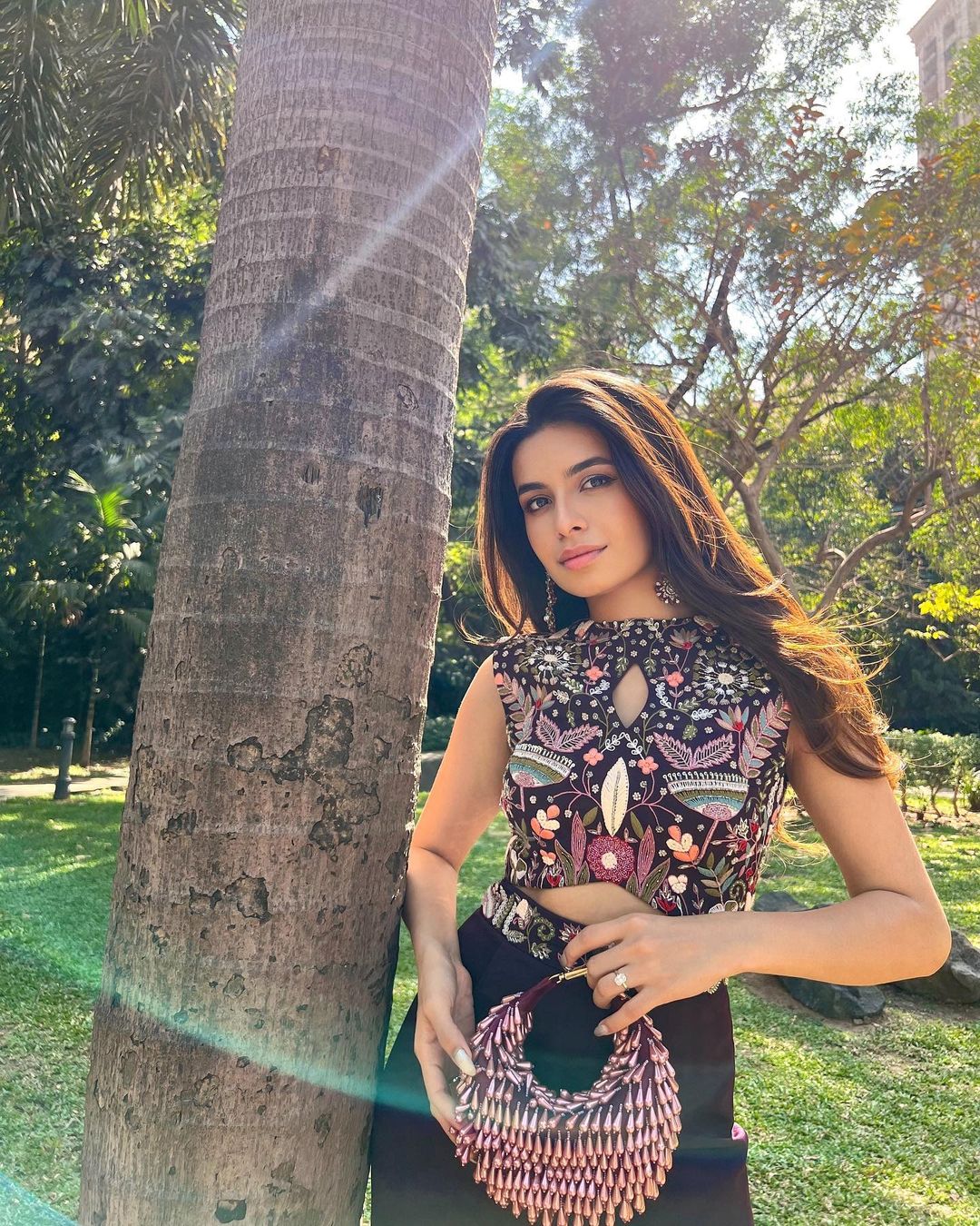 Prerna in Our Nano Pearl Purple Boat Bag