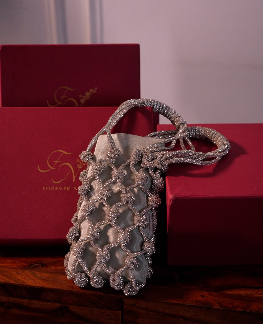 MONROE PHONE BAG-SILVER