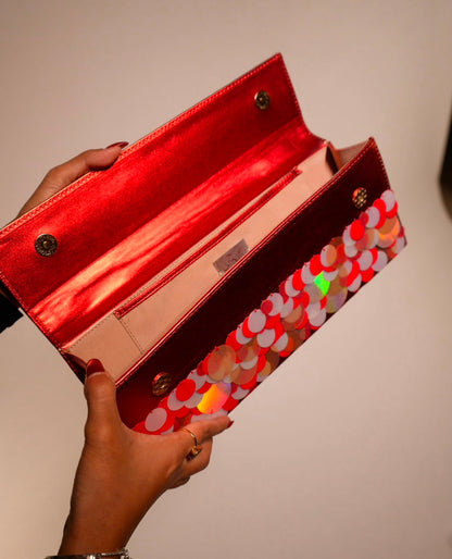 THE LONG ISLAND CLUTCH-SCARLET RED